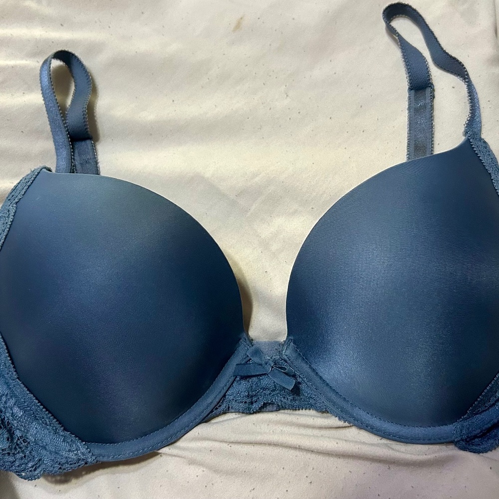 Victorias Secret Bra Dream Angel Pushup 36C